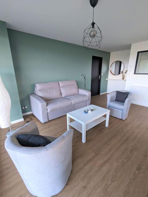 Bienvenue Chez Severine Et Julien Appartement 75M2 Mirefleurs Exterior photo